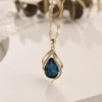 Shiny Cubic Zirconia Pendant Elegant Necklace