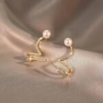 Rhinestone Pearl Climber Crawler Earrings for Women Gold Pearl Ear Cuff Pearl Cartilage No Pierced Earrings Jewelry Gifts for Women - Image 2